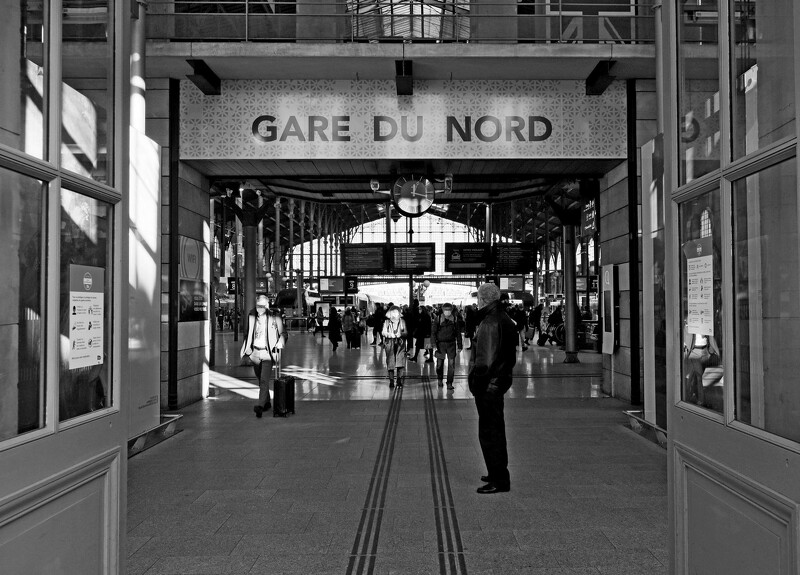 Porte d'entrée Gare du Nord (Ter).jpg